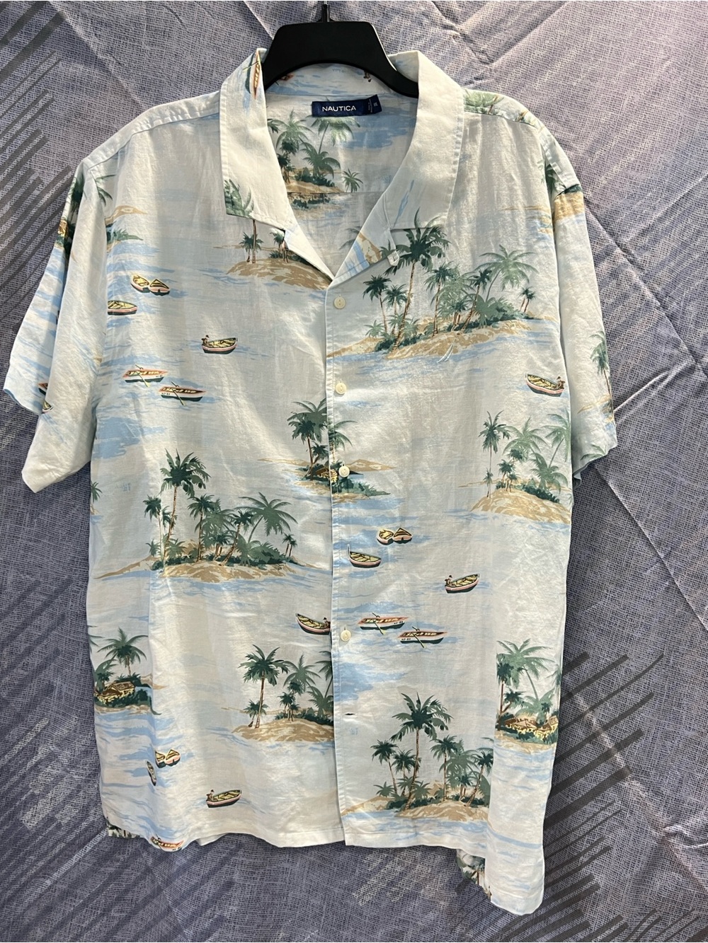BNWT Nautica Pale Blue Tropical Island Print Button-Up Shirt